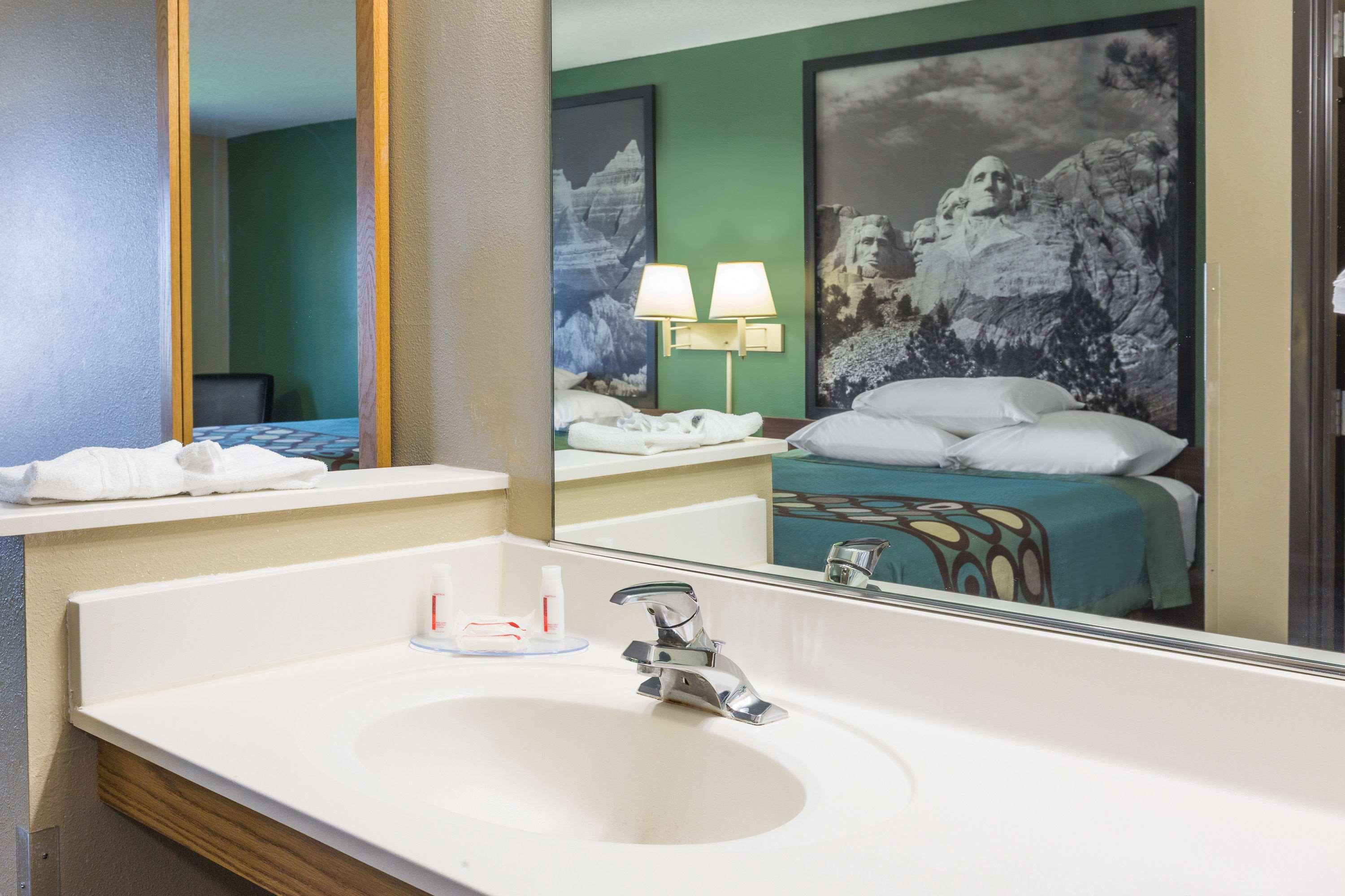 Super 8 By Wyndham Sioux Falls Exteriér fotografie